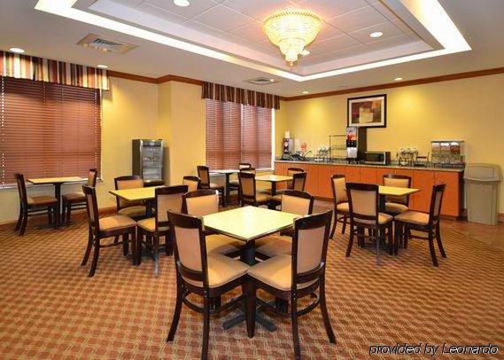 Hotel Comfort & I-55 3*